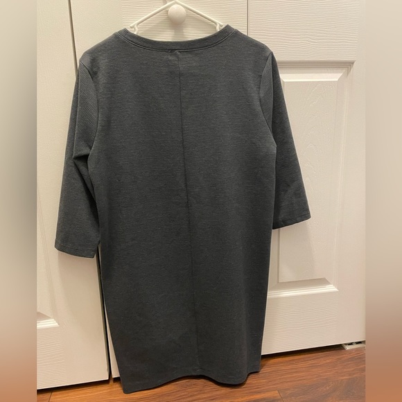 Old Navy Gray 3/4 Sleeve Dress Size Small - Picture 2 of 5